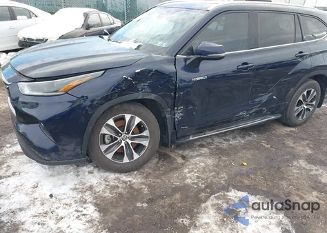 2021 Toyota Highlander Hybrid Xle from USA, damaged, VIN 5TDGBRCH0MS051130